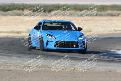 media/Sep-15-2024-Speed Ventures (Sun) [[7a54f7ed2f]]/86 Group/Session 1 (Outside Grapevine)/